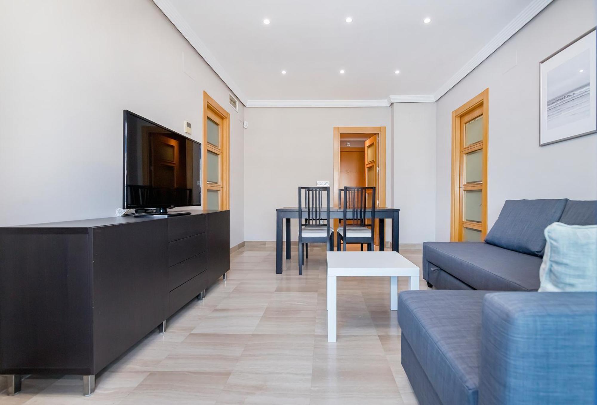 Bhost - Pacifico Apartment Малага Екстериор снимка